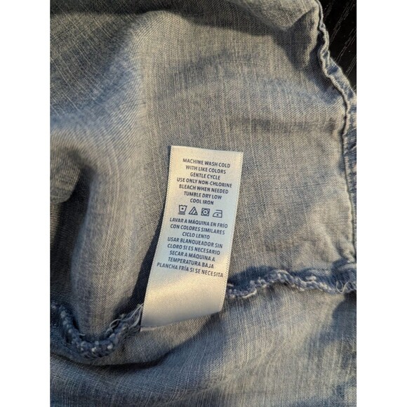 Splendid V-Neck Relaxed Fit Lightweight Denim Blouse Women's Medium‎ - Picture 6 of 7